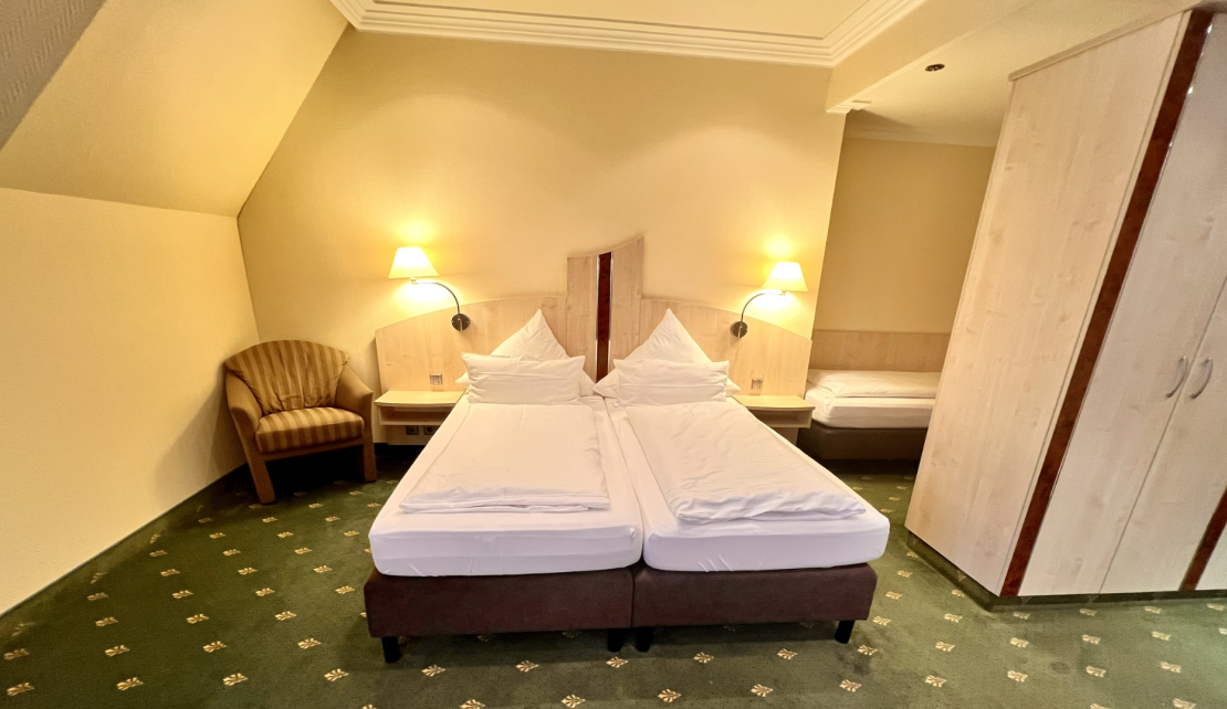 Blick in das Doppelzimmer Komfort im Haupthaus