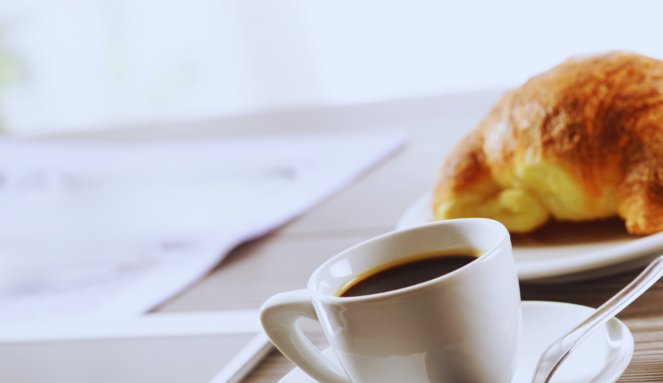 Cafe und Croissant