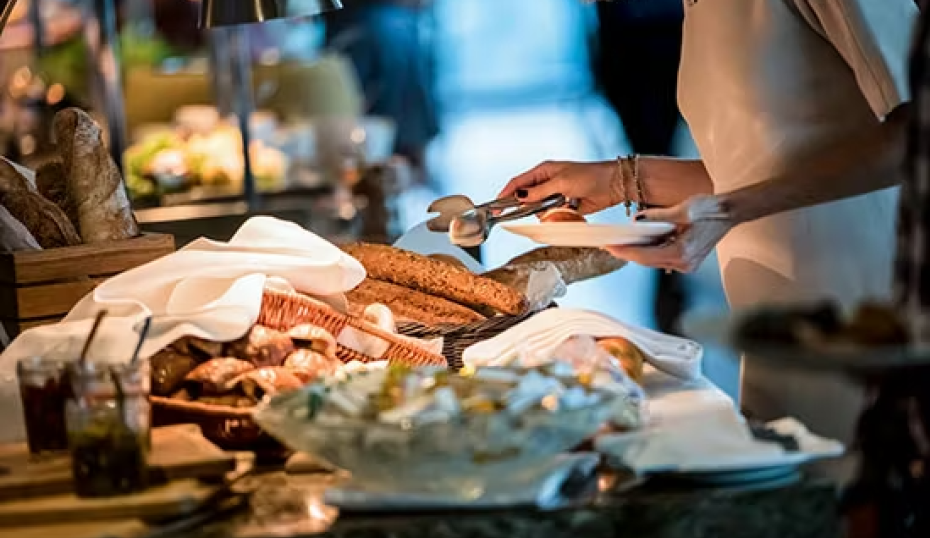 Frühstücksbuffet für Langschläfer im Heimathenhof