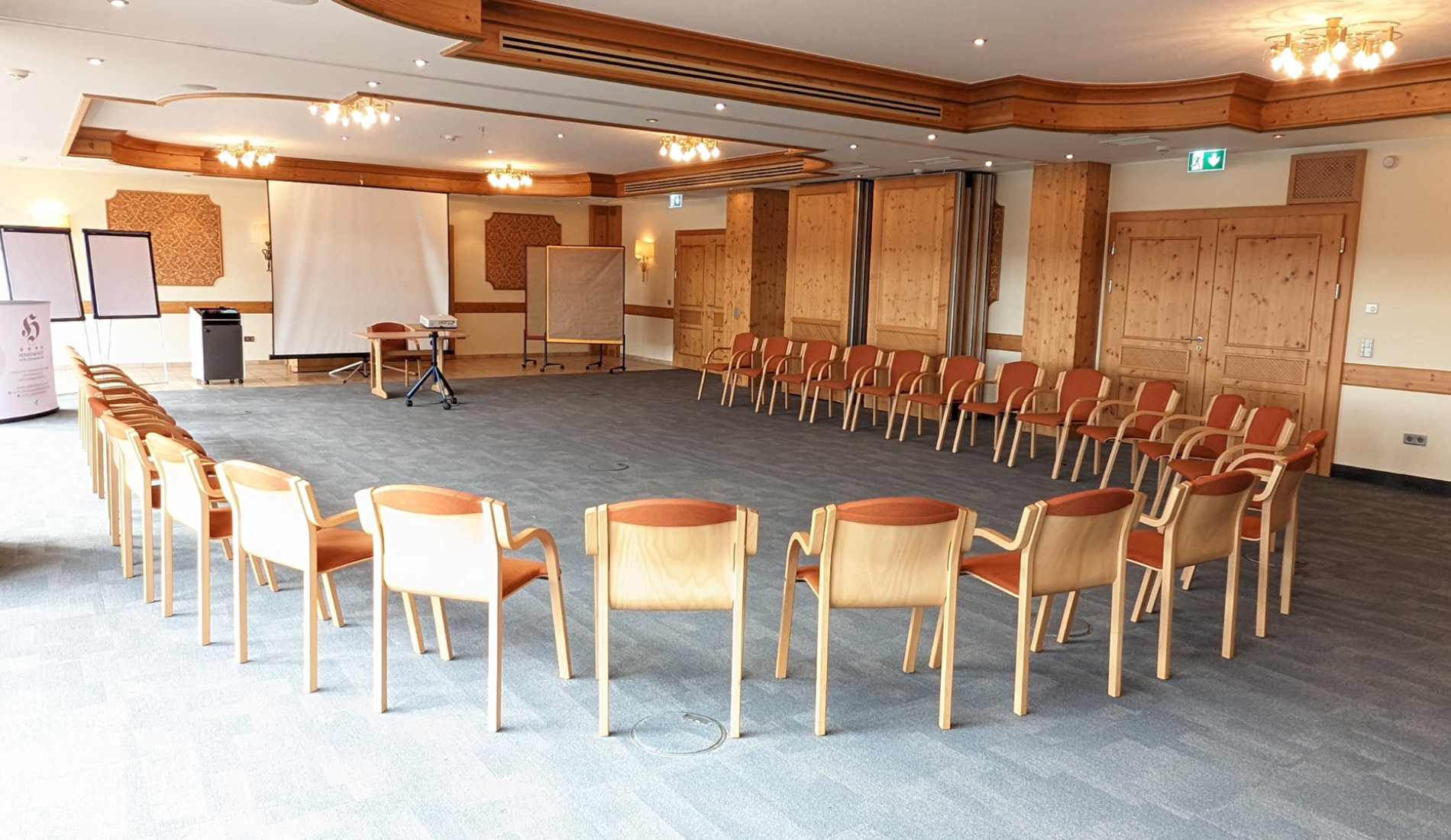 Seminarraum Spessarträuber mit Stuhlkreis