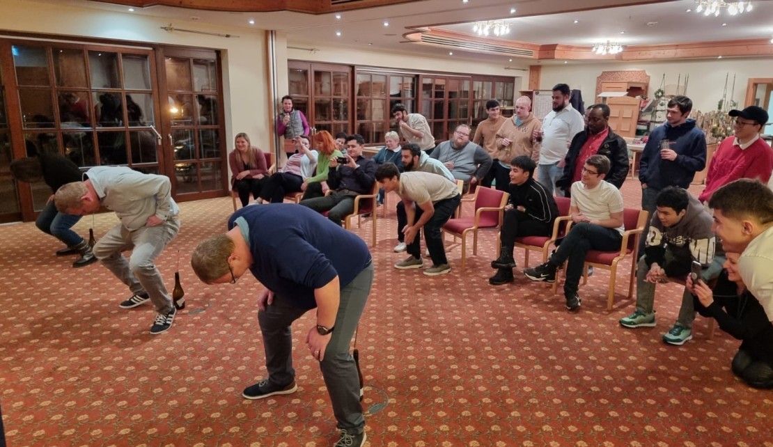 2b7bbf63-fa2c-46d5-bbd3-3ccb96373427