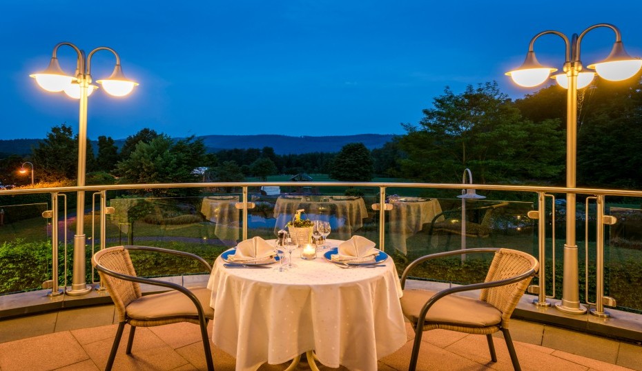 Restaurant Terrasse Abendstimmung 3