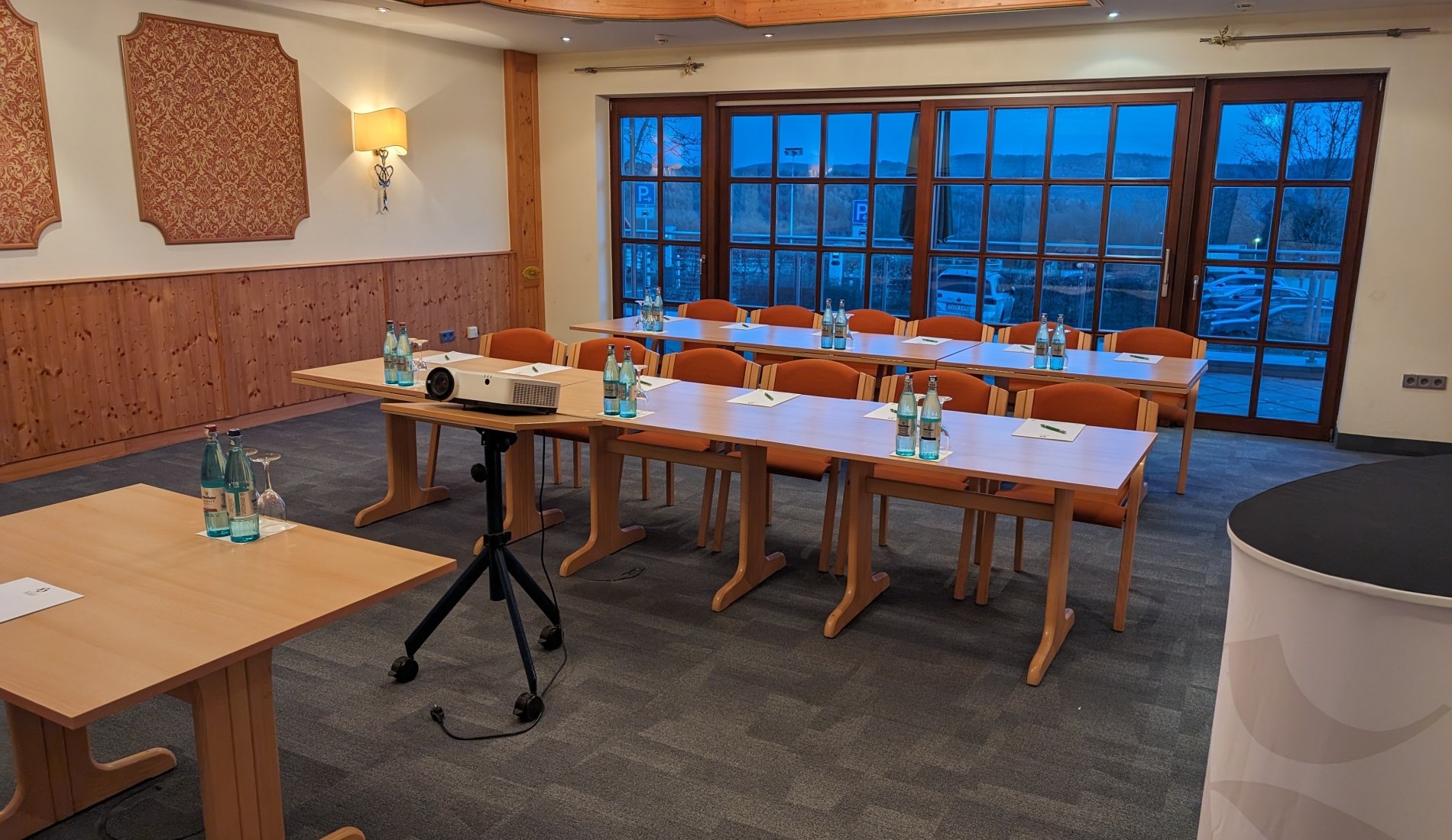 parlamentarischPXL_20240225_170548140.MP